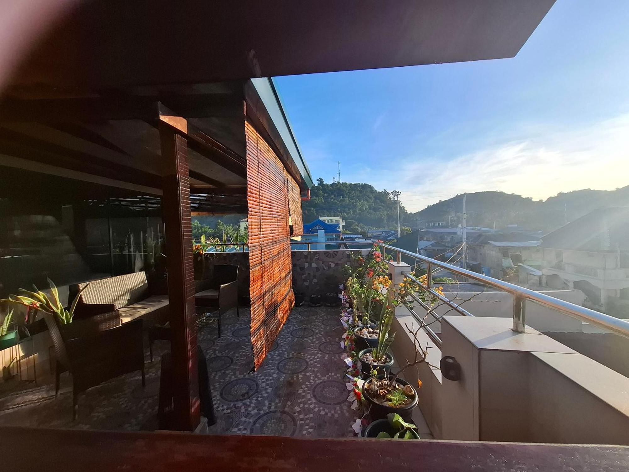 Luxury Penthouse With View&starlink Dapa