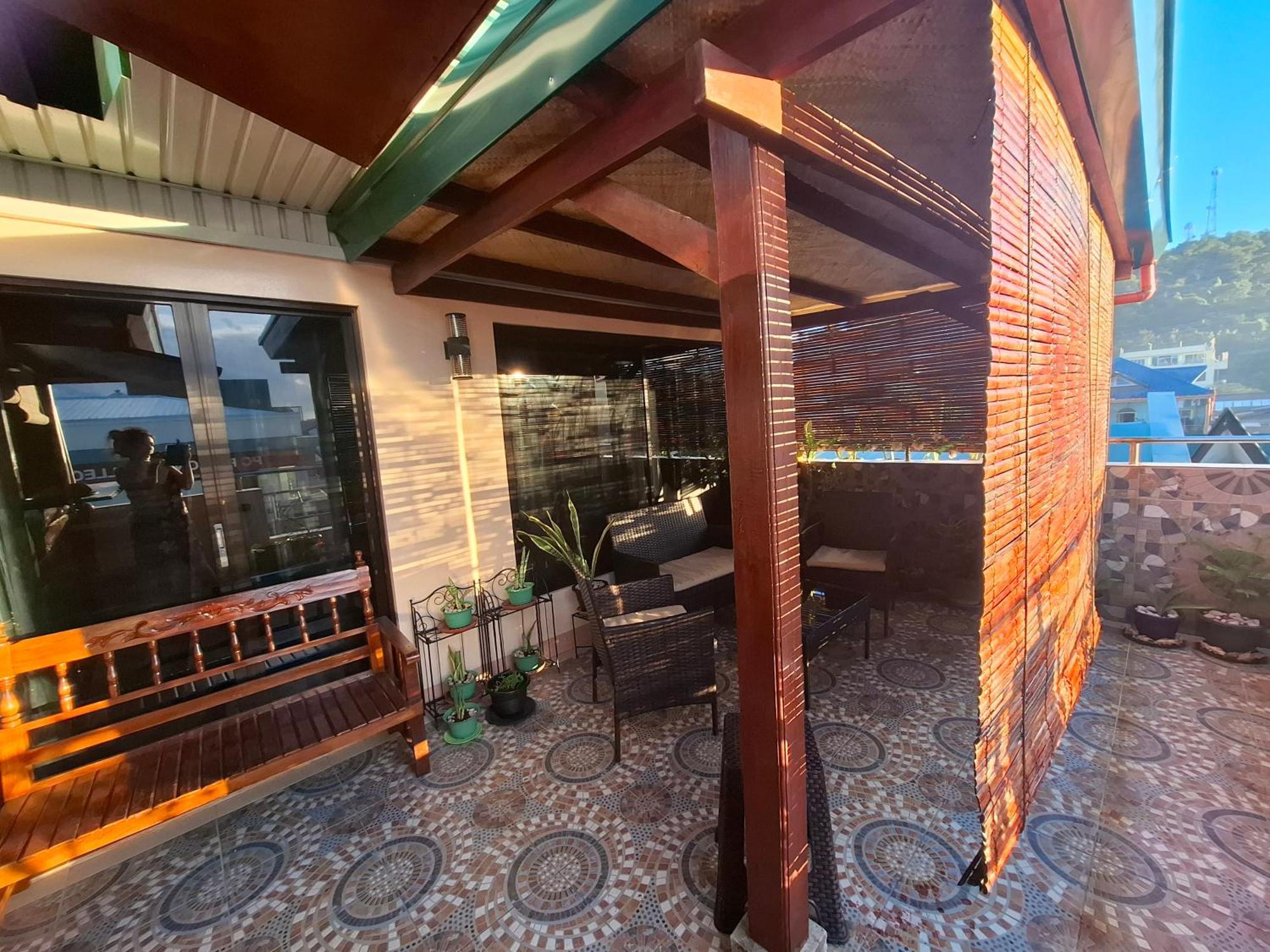 Luxury Penthouse With View&starlink Apartment *